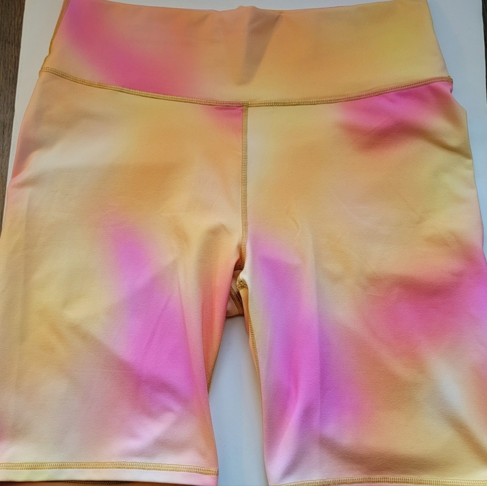 Fabletics Define High Waisted 9" Short In Orange … - image 3